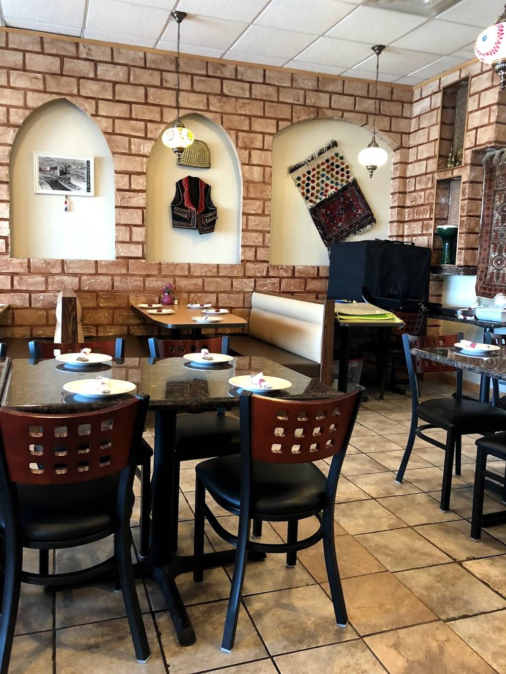Kabul Kabob | restaurant | 7265 W 87th St, Bridgeview, IL 60455, USA | 7085290590 OR +1 708-529-0590