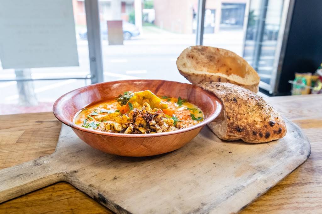 Firewall Food Stop | restaurant | 1546 Ralph David Abernathy Blvd SW, Atlanta, GA 30310, USA | 4046107600 OR +1 404-610-7600