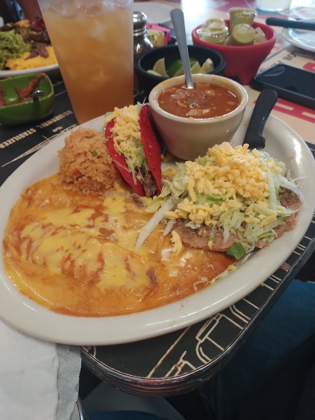 Big Daddys Restaurant | restaurant | 500 Morrison Rd, Brownsville, TX 78526, USA | 9566203120 OR +1 956-620-3120