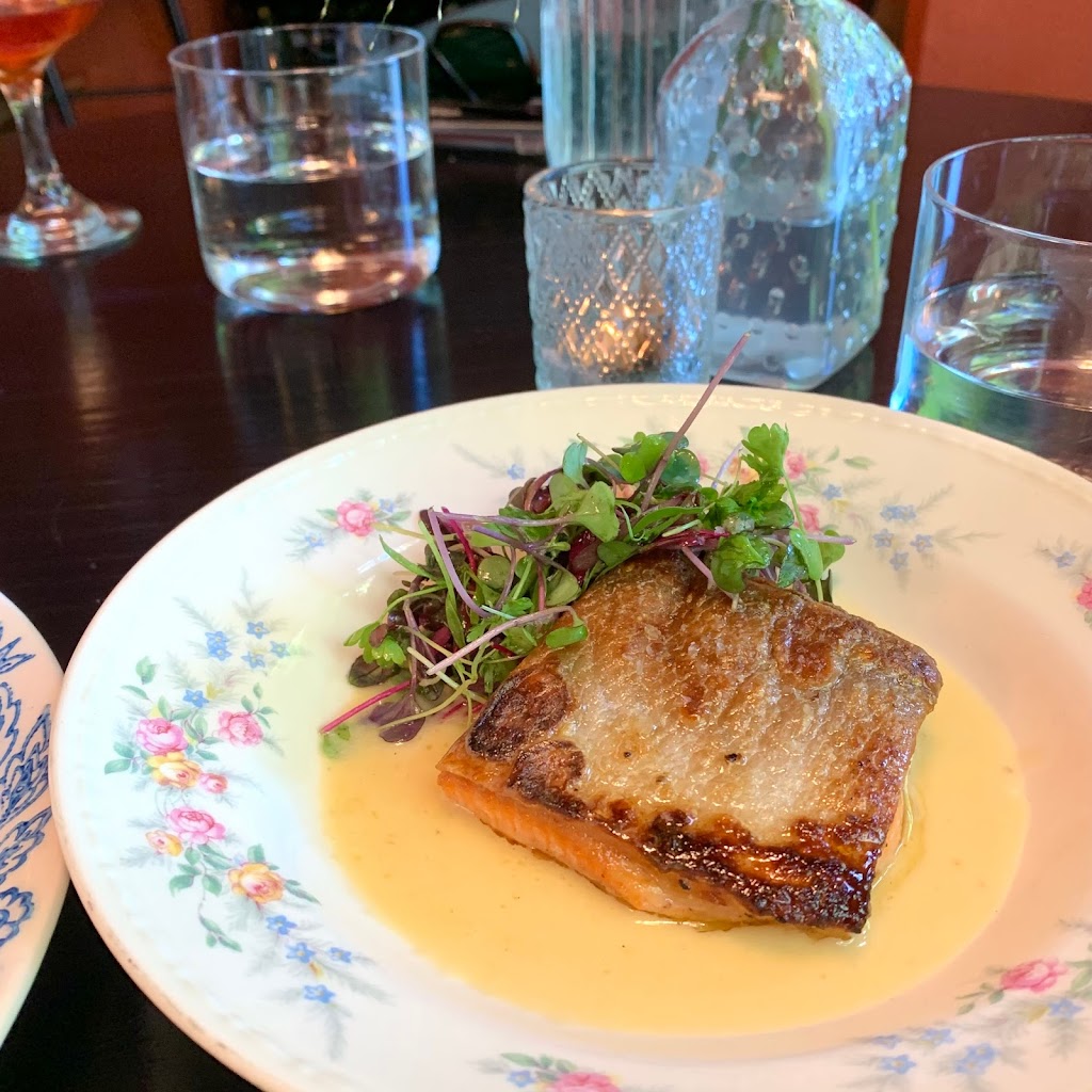 Alouette | restaurant | 2764 NW Thurman St, Portland, OR 97210, USA | 9713808084 OR +1 971-380-8084