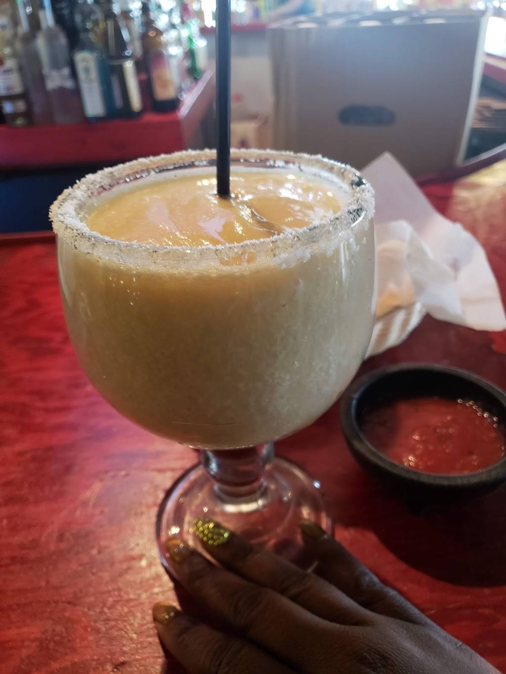 Casa Real | restaurant | 4150 Miller Rd, Flint, MI 48507, USA | 8107202921 OR +1 810-720-2921