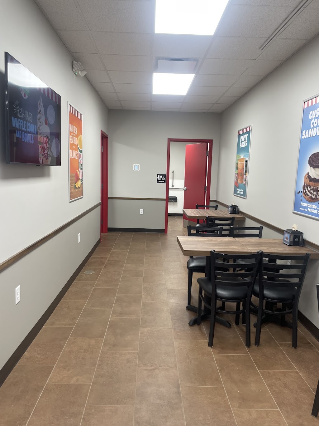 Ritas Italian Ice & Frozen Custard | restaurant | 38535 Chestnut Ridge Rd, Elyria, OH 44035, USA | 4404068016 OR +1 440-406-8016