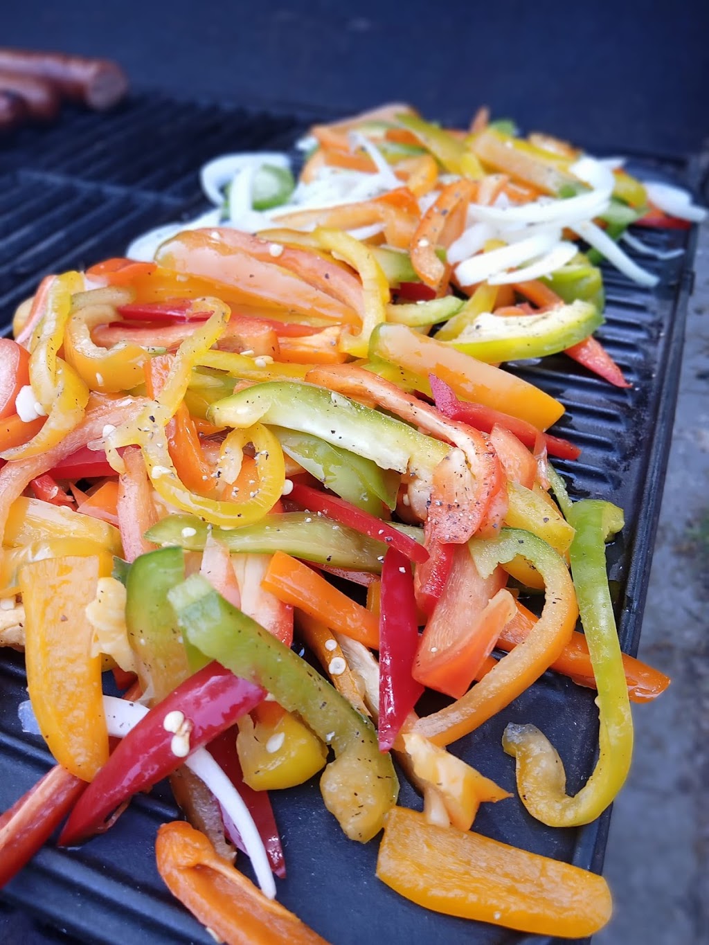 Church Daily Appetizers Catering Services | restaurant | 1225 Sanford St, Muskegon, MI 49441, USA | 6165940218 OR +1 616-594-0218