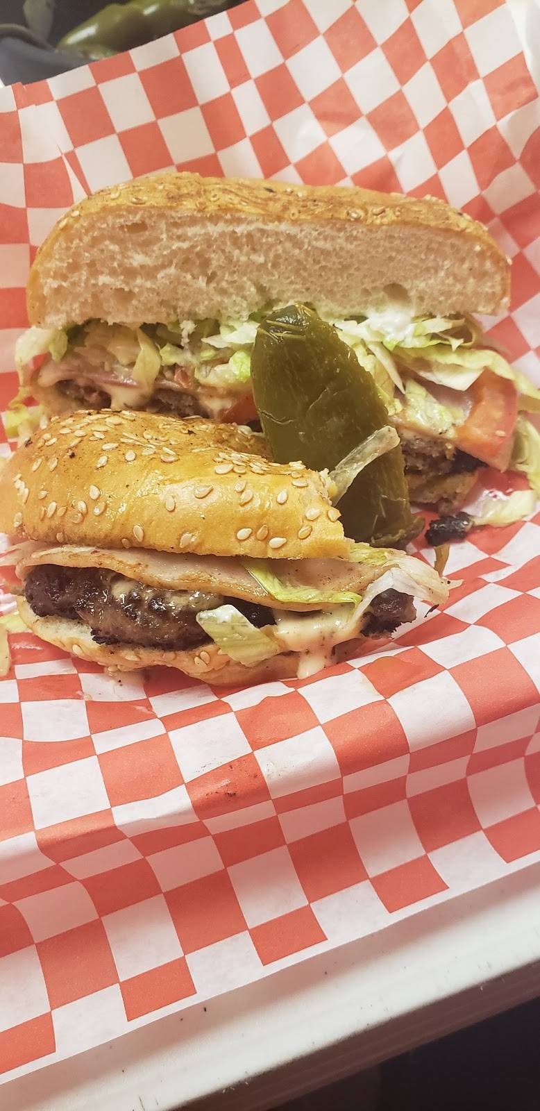 Alekas Burgers & Tacos | restaurant | 2518, 4122 Broadway Blvd, Garland, TX 75043, USA | 2149578804 OR +1 214-957-8804