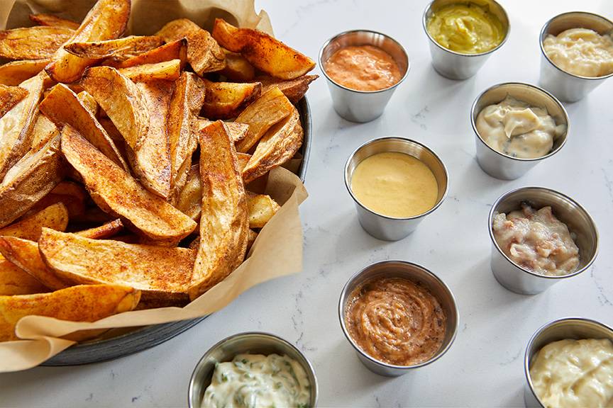 The Hive | restaurant | 119 Kent Ave, Brooklyn, NY 11249, USA | 9293376409 OR +1 929-337-6409