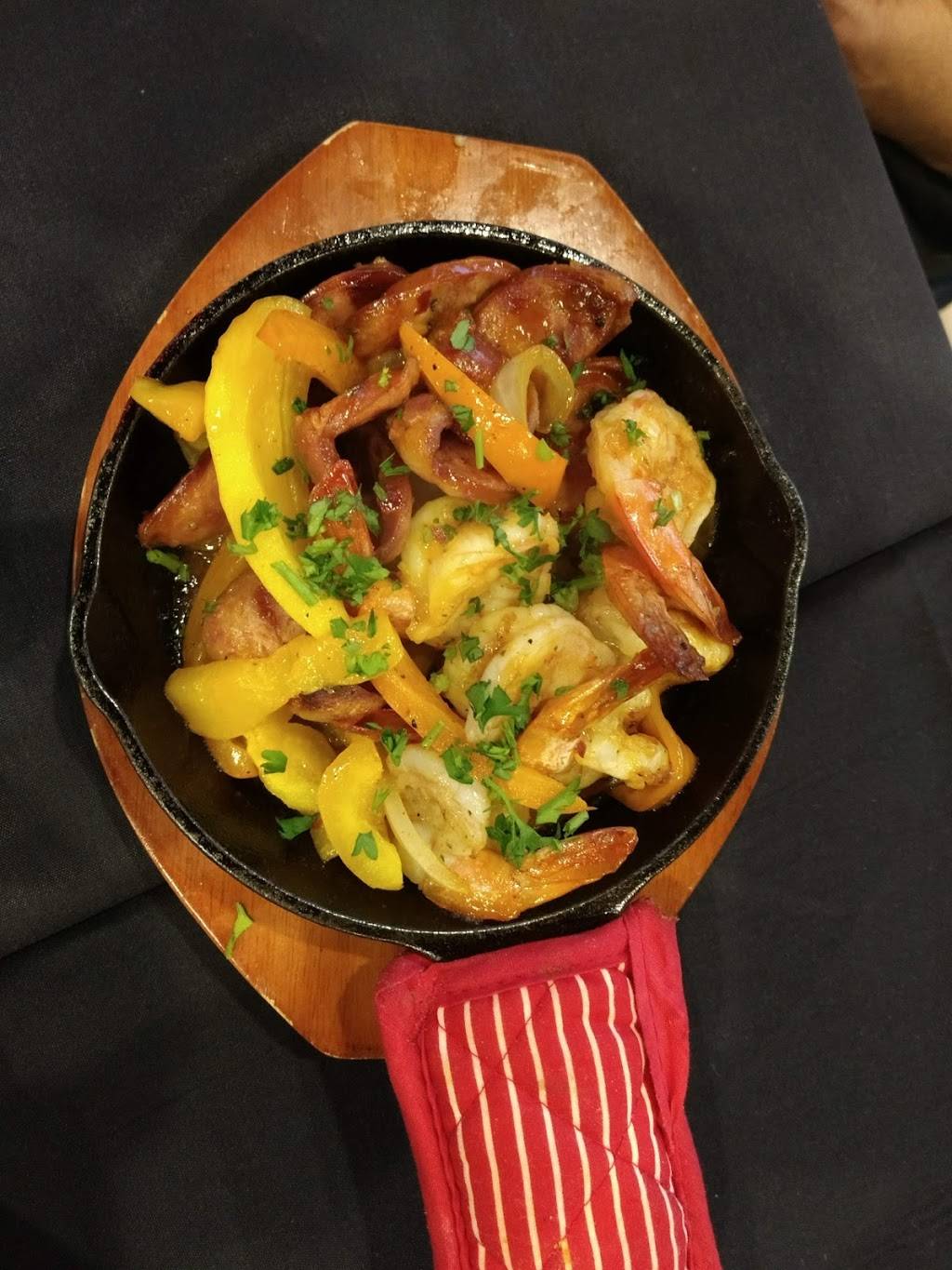 Boca Botanas Tapas Bar | restaurant | 239 Muddy Branch Rd, Gaithersburg, MD 20878, USA | 2407020869 OR +1 240-702-0869