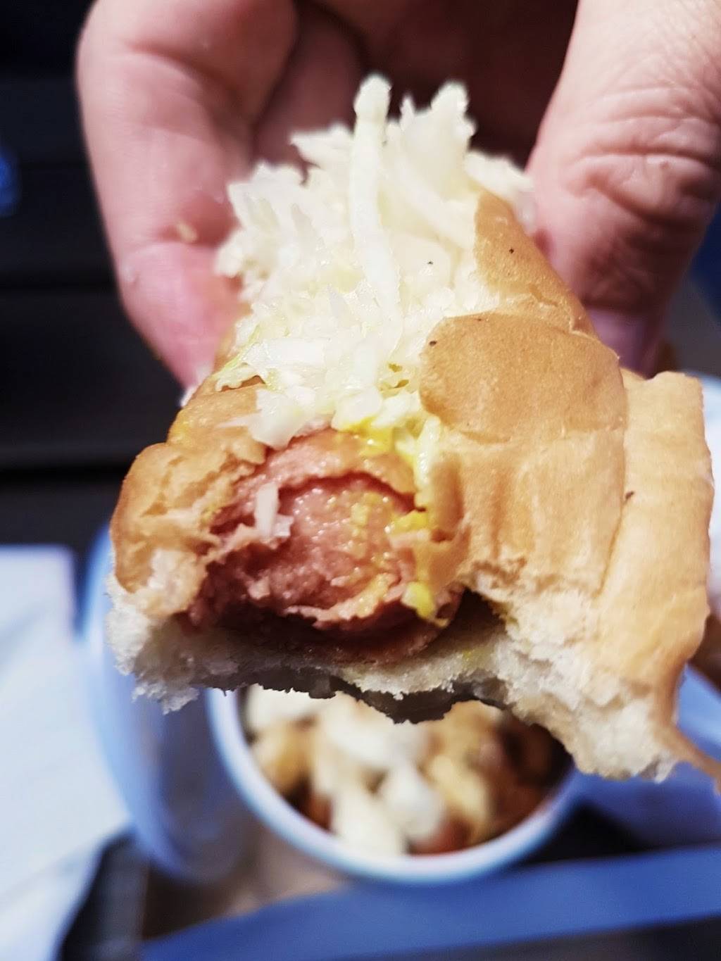 Cantine Bernard | restaurant | 1400 Boulevard Laurier, Sainte-Madeleine, QC J0H 1S0, Canada | 4507953200 OR +1 450-795-3200