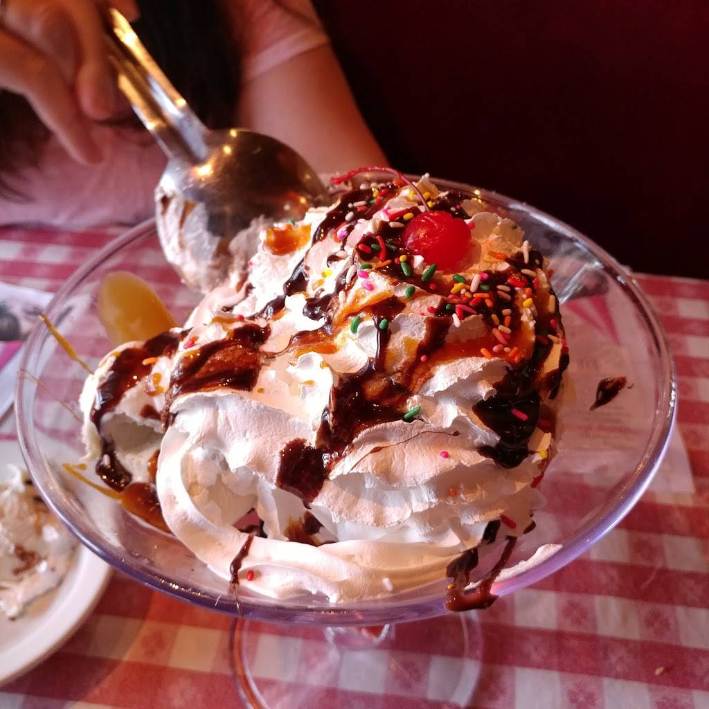 Buca di Beppo Italian Restaurant | restaurant | 300 Main St, Exton, PA 19341, USA | 6105249939 OR +1 610-524-9939