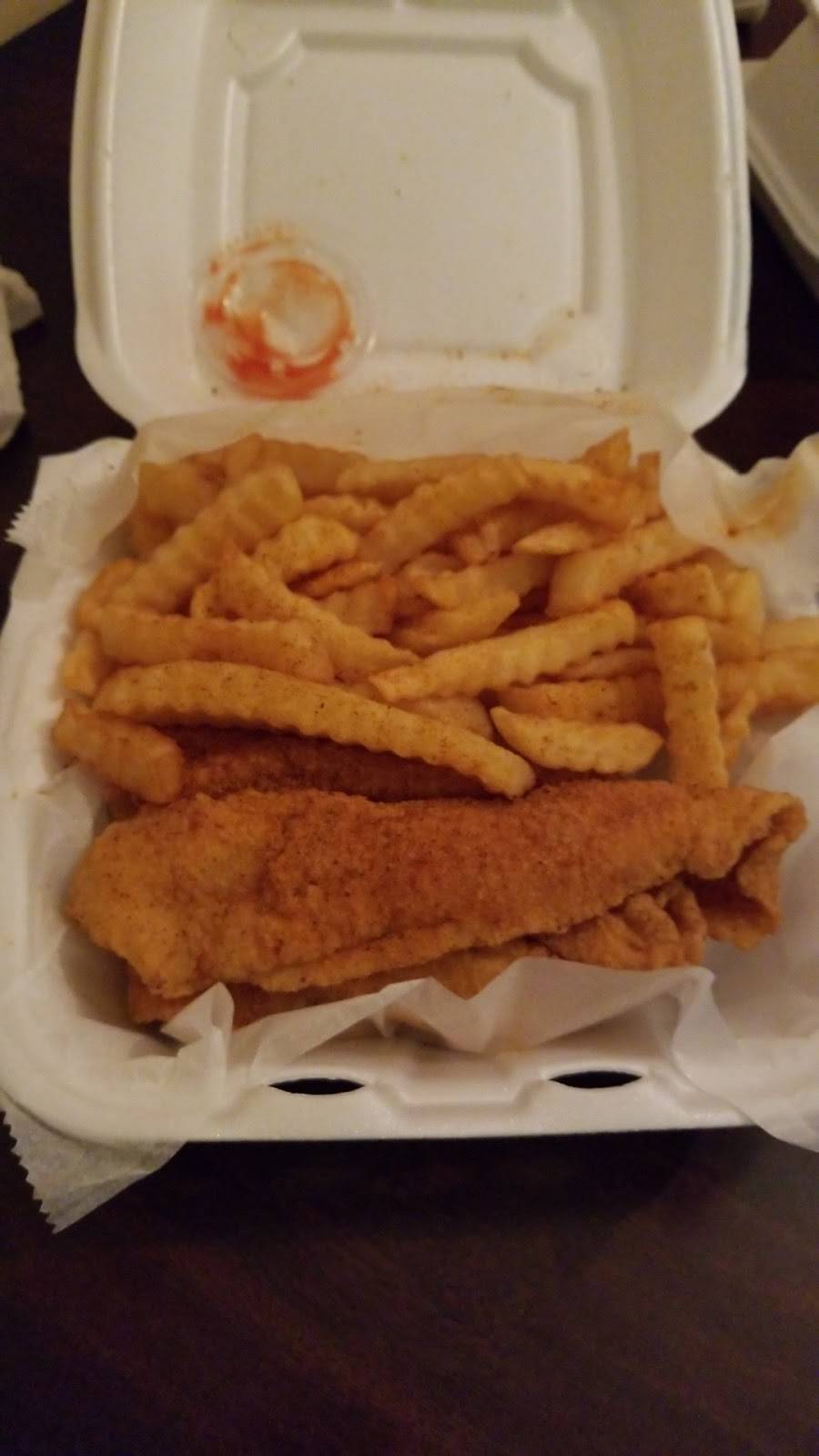 Americas Wings & Seafood | restaurant | 2288 Blue Water Blvd #270, Odenton, MD 21113, USA | 4106749464 OR +1 410-674-9464