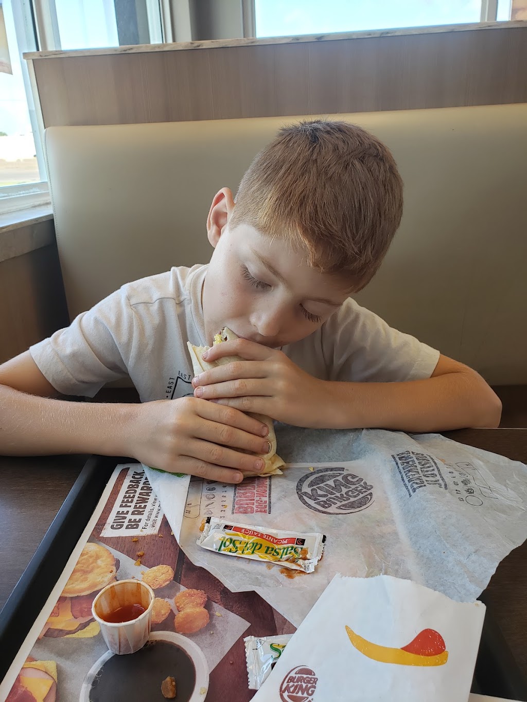 Burger King | restaurant | 1648 MS-1, Greenville, MS 38701, USA | 6625468048 OR +1 662-546-8048