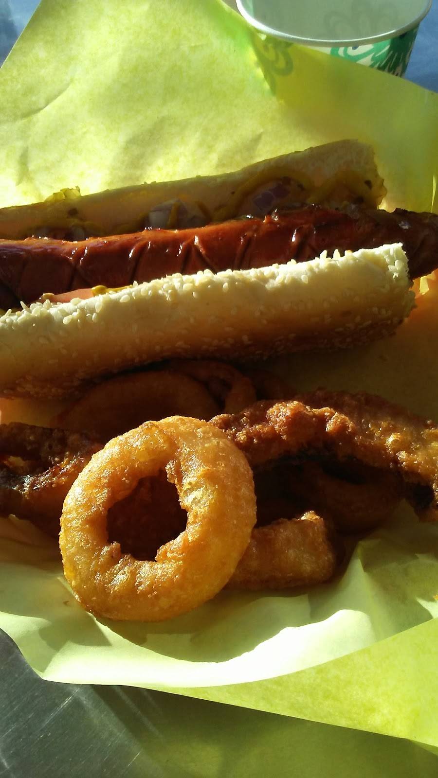 Dandy Dogs | restaurant | 4086 East Ave, Livermore, CA 94550, USA | 9254555444 OR +1 925-455-5444