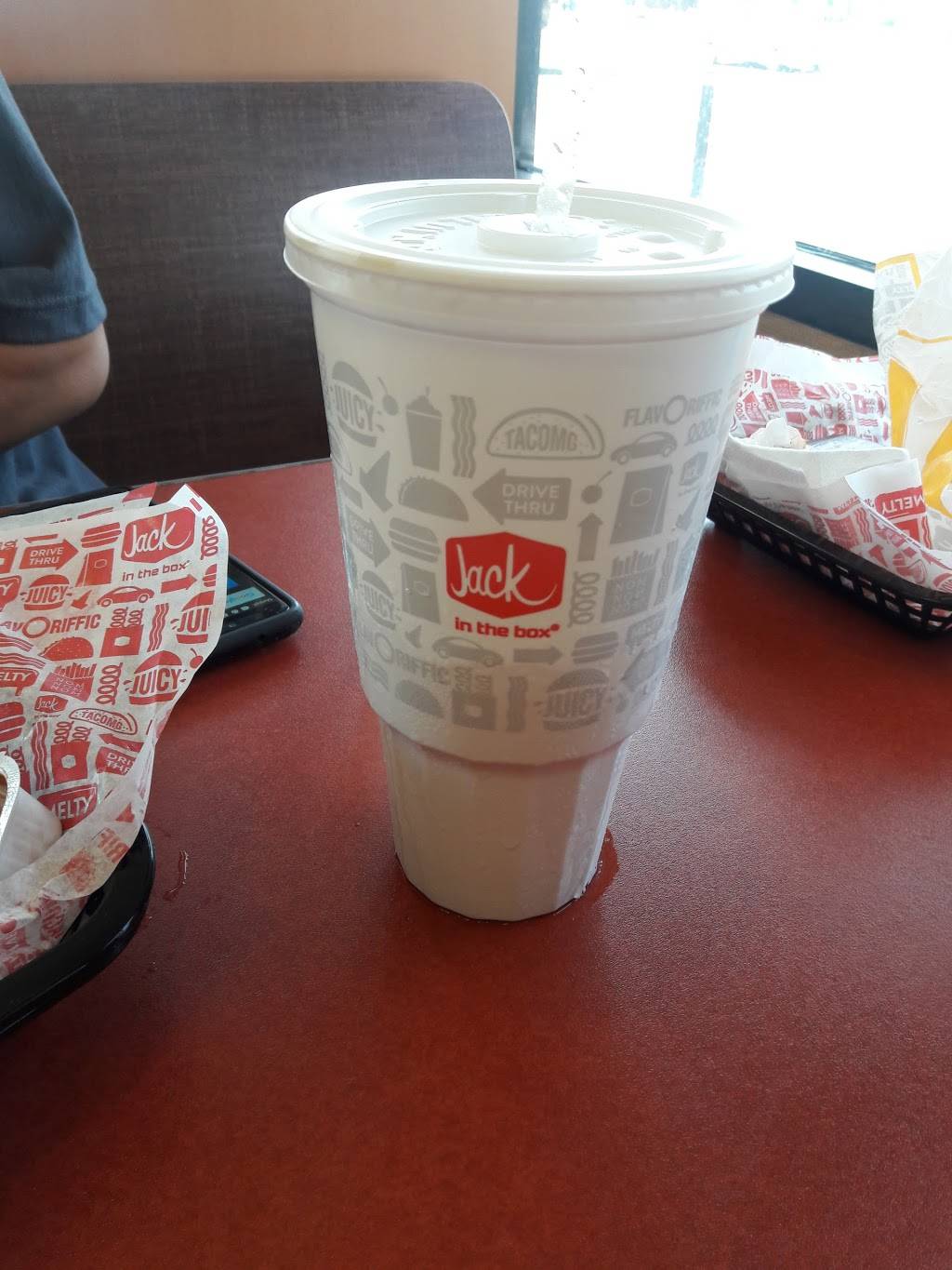Jack in the Box | restaurant | 11303 Washington Blvd, Whittier, CA 90606, USA | 5626992684 OR +1 562-699-2684