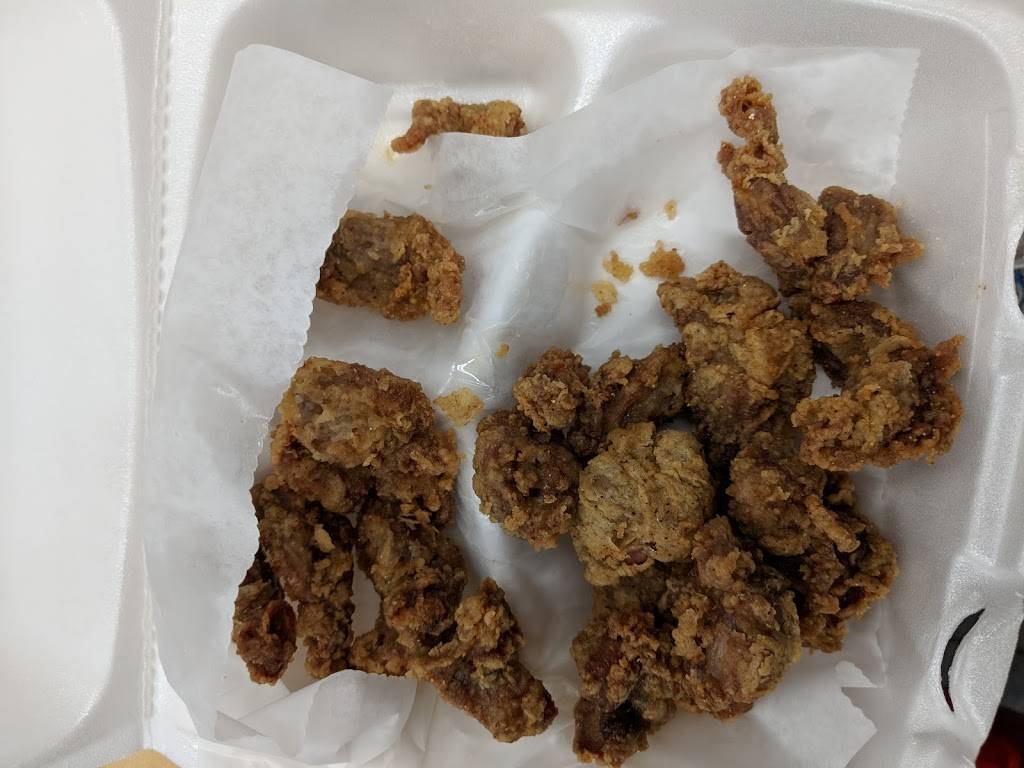 Fish Express | restaurant | 620 Riverview Dr, Kalamazoo, MI 49048, USA | 2693495000 OR +1 269-349-5000