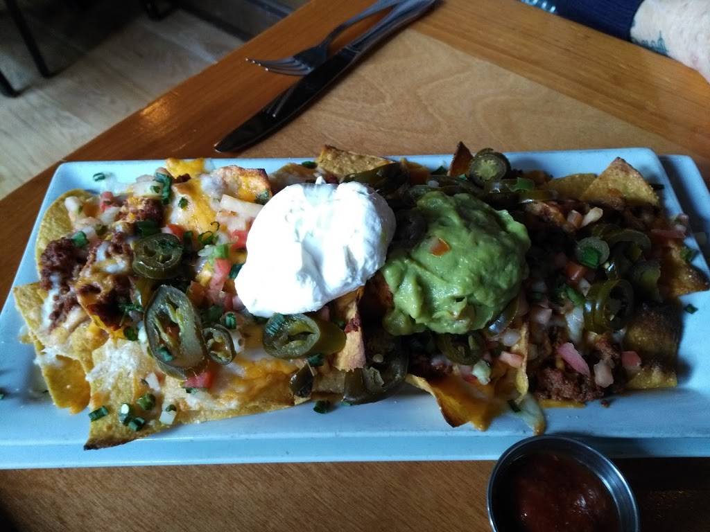 The Lodge Sports Grille | restaurant | 7928 Mukilteo Speedway, Mukilteo, WA 98275, USA | 4253743333 OR +1 425-374-3333