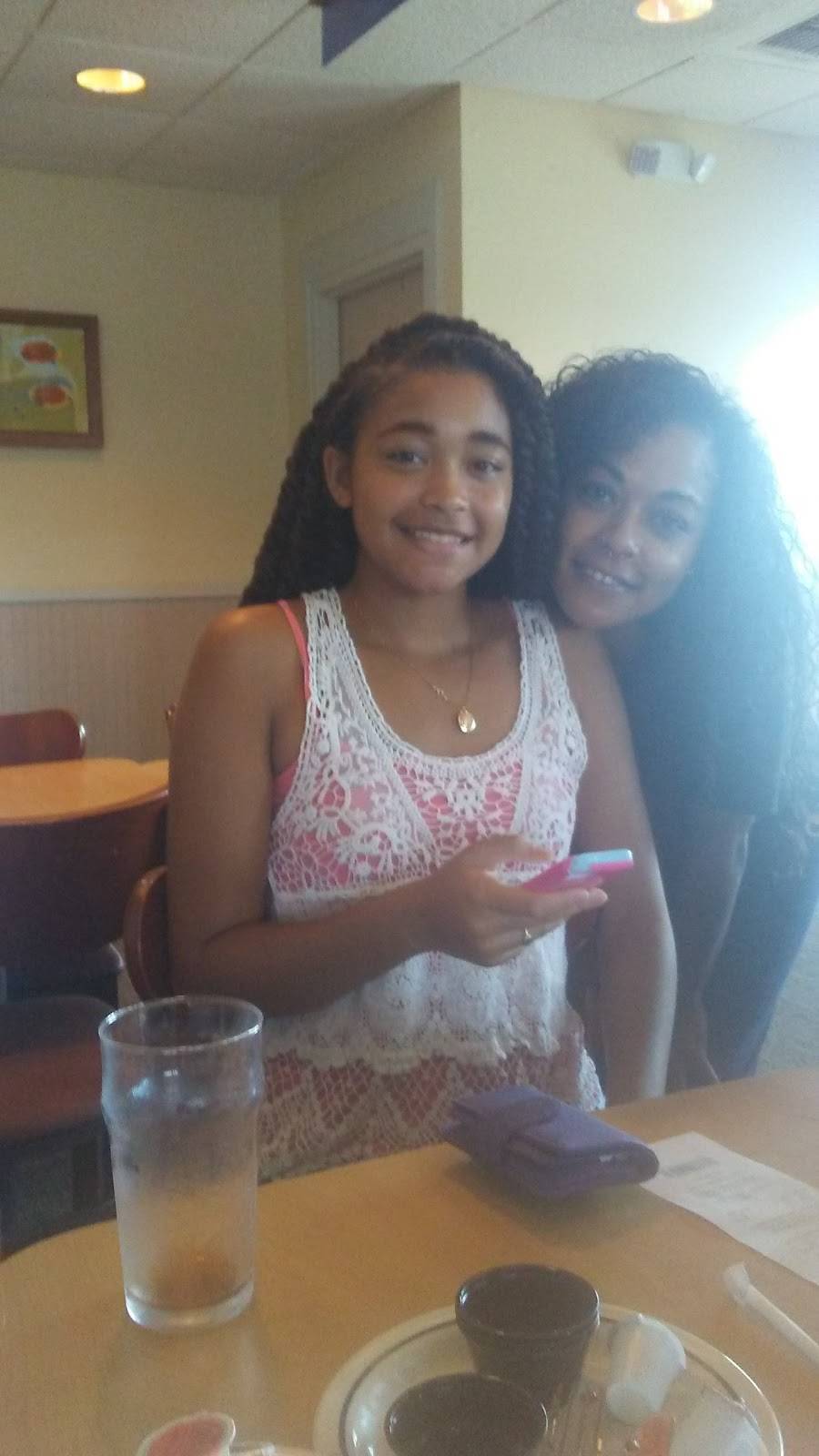 Sonic Drive-In | restaurant | 2312 Dickerson Pike, Nashville, TN 37207, USA | 6152263920 OR +1 615-226-3920