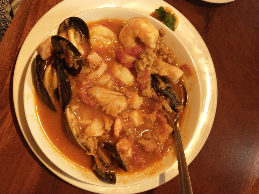 Rolands Bistro | restaurant | 1726 S Main St H, Willits, CA 95490, USA | 7078413058 OR +1 707-841-3058