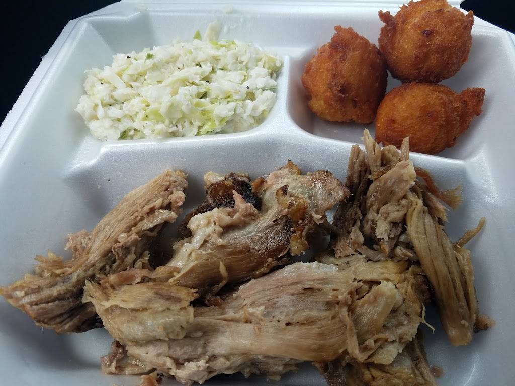 Frostys B.B.Q. & Catering | restaurant | 4836 Summit Ave, Greensboro, NC 27405, USA | 3363754089 OR +1 336-375-4089