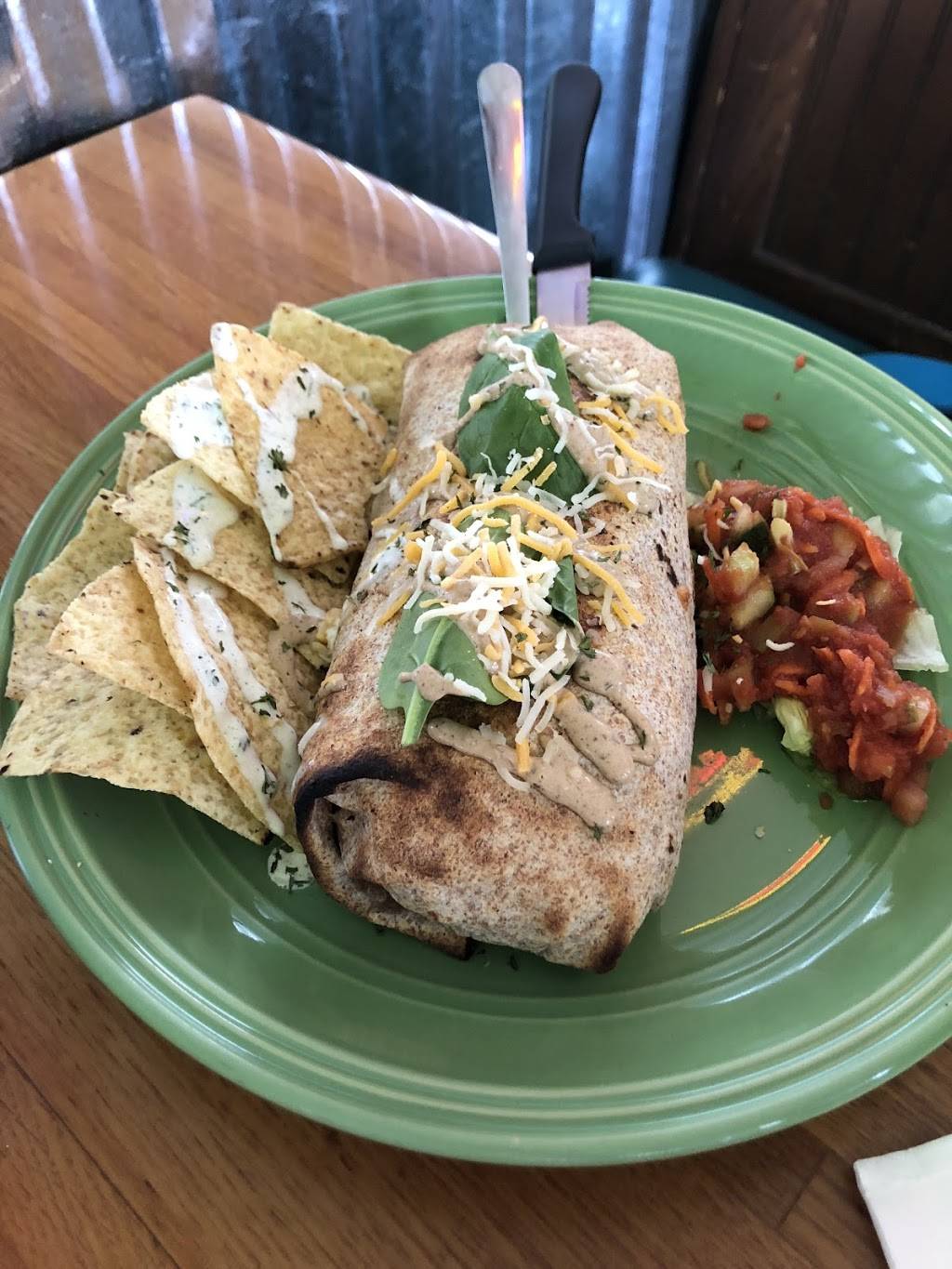 Flavors Eatery | restaurant | 125 King St, St. Augustine, FL 32084, USA | 9048244221 OR +1 904-824-4221