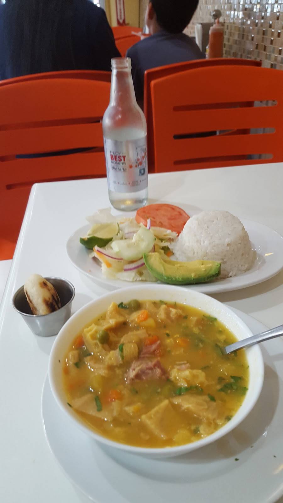 La Abundancia Bakery & Restaurant | restaurant | 59 Meridian St, Boston, MA 02128, USA | 6178748250 OR +1 617-874-8250