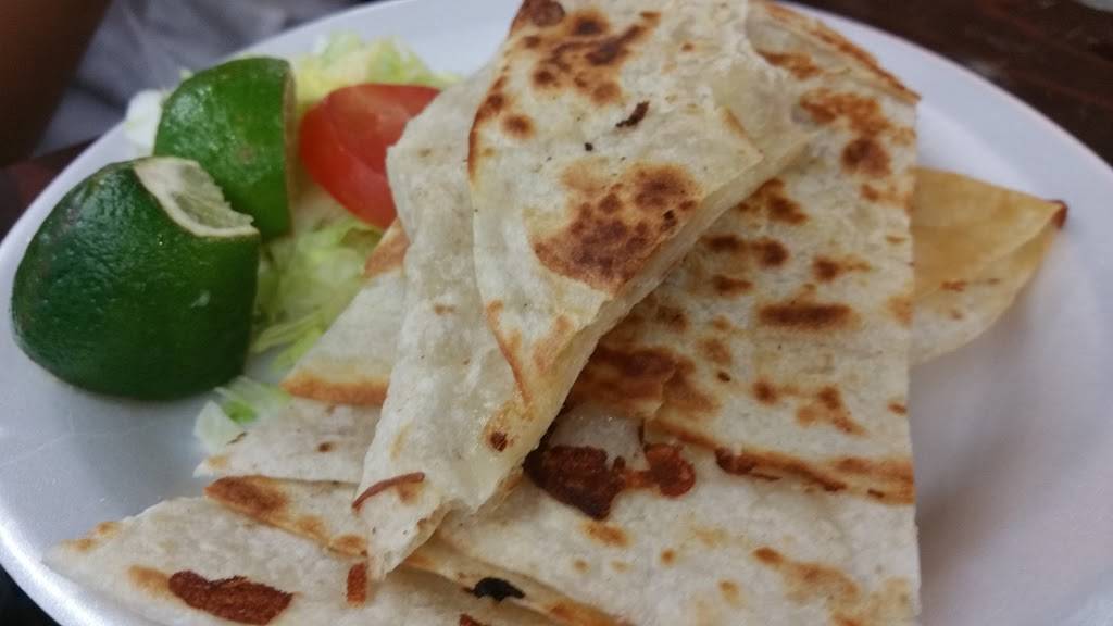 Taco Truck | restaurant | 1190 E Springville Ave, Porterville, CA 93257, USA | 5592092263 OR +1 559-209-2263