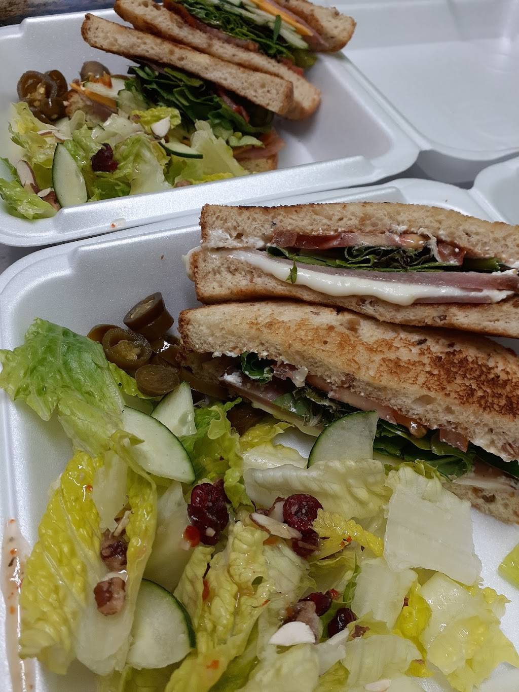 Galas Bar juices & Smoothies | restaurant | 8409 Dyer St ste b, El Paso, TX 79904, USA | 9153030652 OR +1 915-303-0652