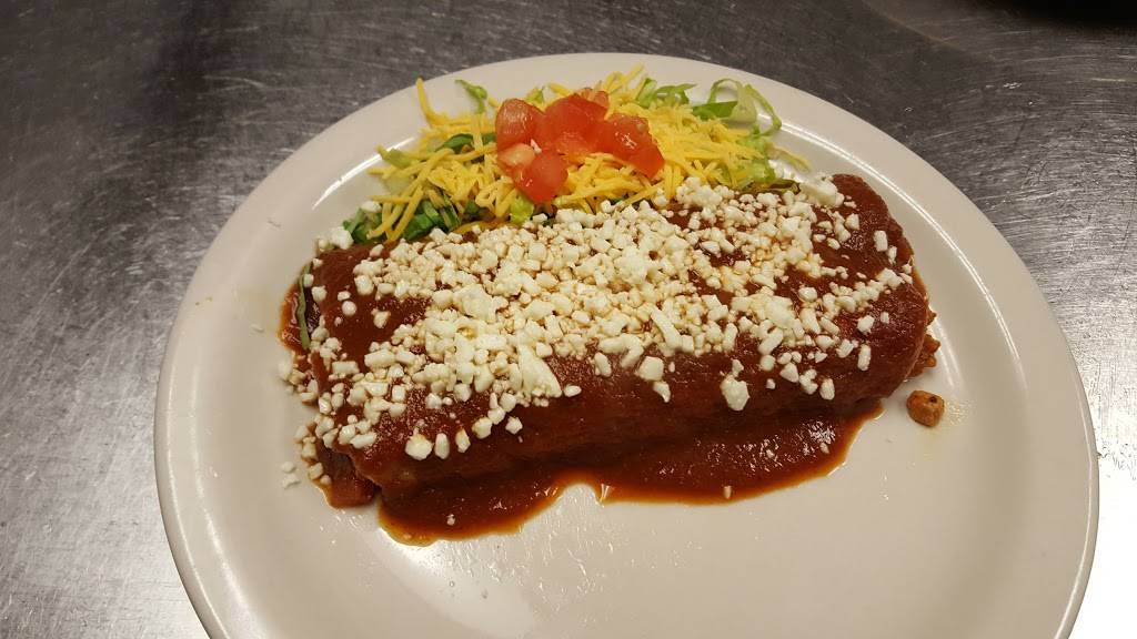 Franks Place On Market | restaurant | 549 W Market St, Akron, OH 44303, USA | 3303768307 OR +1 330-376-8307