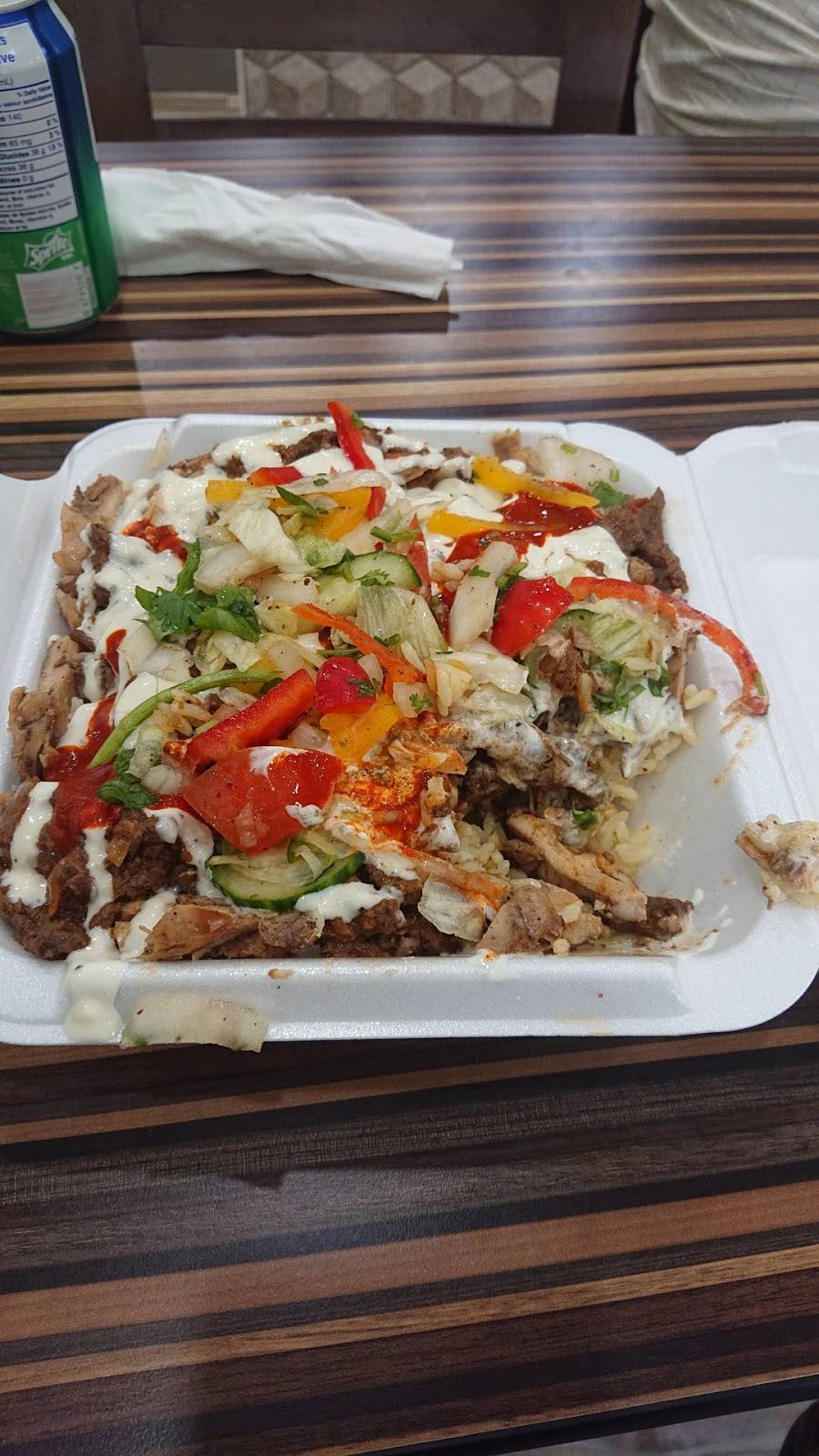 Lazeez Shawarma | restaurant | 370 Highland Rd W, Kitchener, ON N2M 5J9, Canada | 5192089090 OR +1 519-208-9090