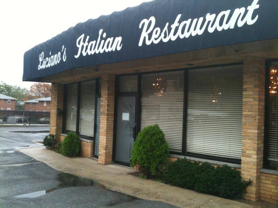 Lucianos | restaurant | 2192 Central Park Ave, Yonkers, NY 10710, USA | 9149615550 OR +1 914-961-5550