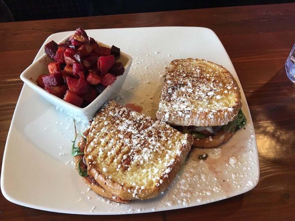 Union Station by JPs | restaurant | Kansas State University, Manhattan, KS 66506, USA | 7855321114 OR +1 785-532-1114