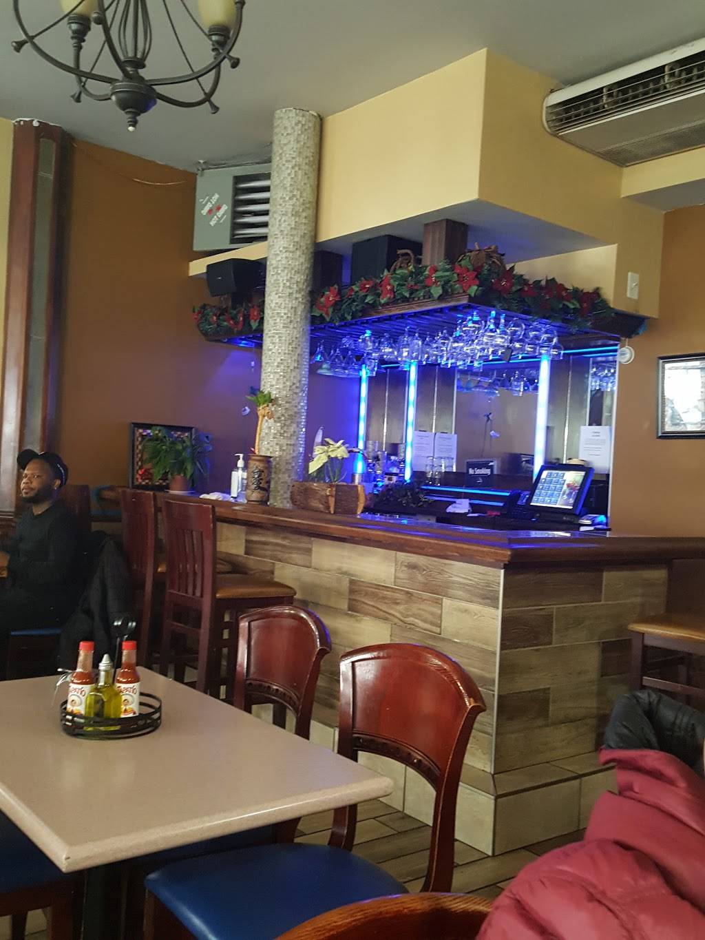 El Valle 169st es Ahora El Caldero Restaurant | restaurant | 1267 Jerome Ave, Bronx, NY 10452, USA | 7184100012 OR +1 718-410-0012