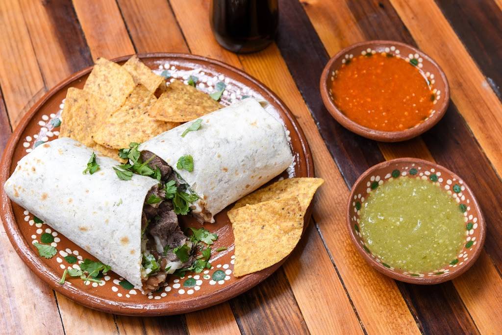 Mi Zacatecas Mexican Food | restaurant | 6633 Bancroft Ave, Oakland, CA 94605, United States | 5108782028 OR +1 510-878-2028