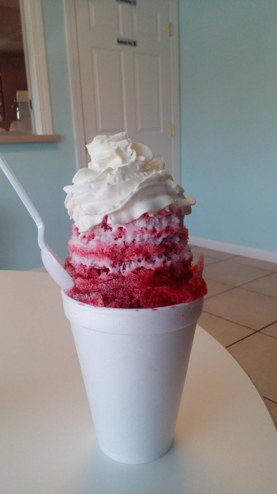 Pelicans Snoballs | meal takeaway | 1016 Tusculum Blvd, Greeneville, TN 37745, USA | 4239725125 OR +1 423-972-5125