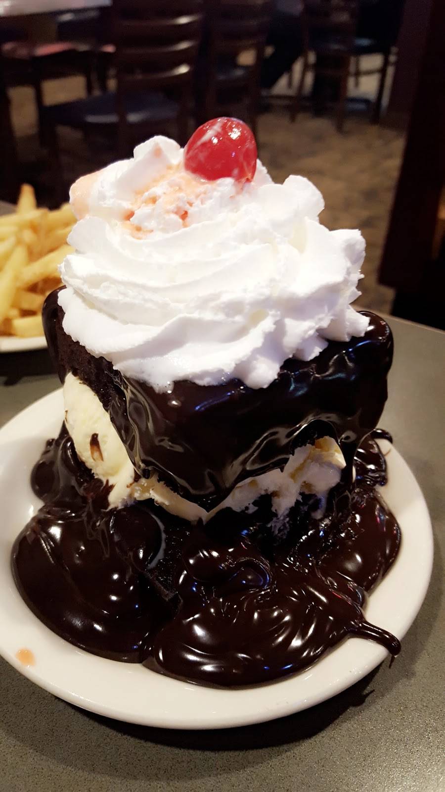 Big Boy | restaurant | 11432 S Saginaw St, Grand Blanc, MI 48439, USA | 8106946617 OR +1 810-694-6617