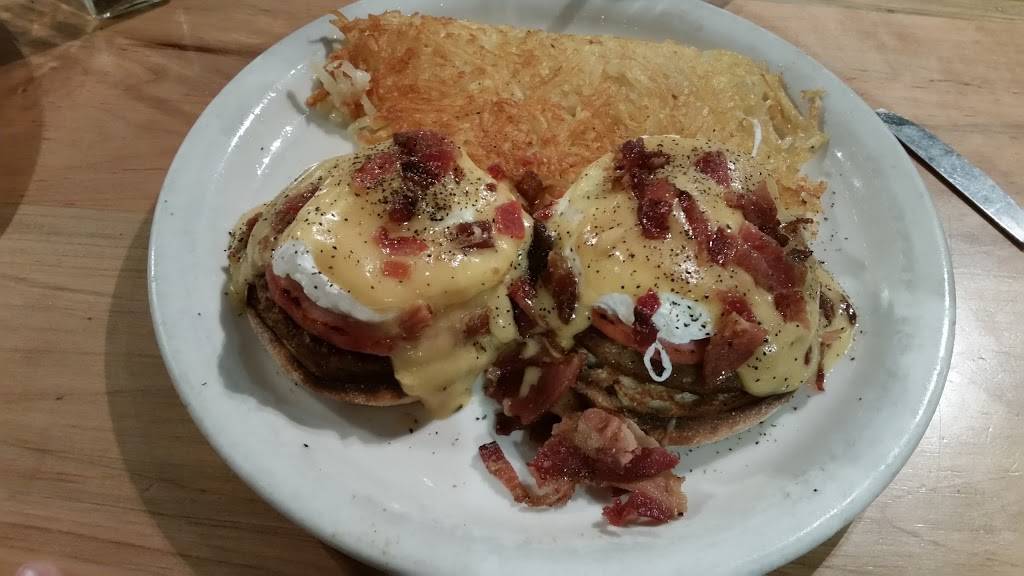 Alfreds Cafe | restaurant | 402 Puyallup Ave, Tacoma, WA 98421, USA | 2536275491 OR +1 253-627-5491