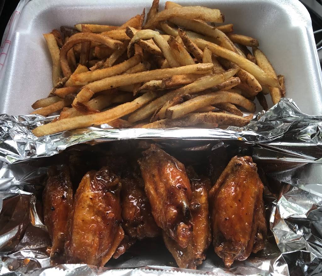 Uncle Charleyz | restaurant | 403 Opelika Rd, Auburn, AL 36830, USA | 3342091605 OR +1 334-209-1605