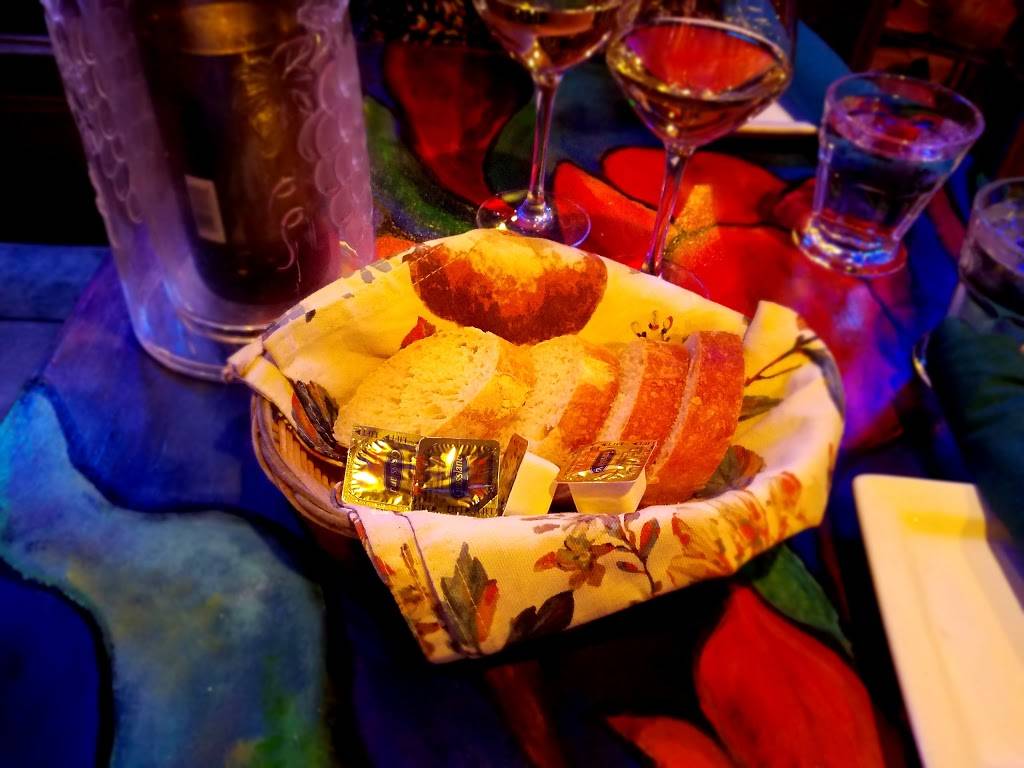 Cafe Gia Ristorante | restaurant | 410 S High St, Baltimore, MD 21202, USA | 4106856727 OR +1 410-685-6727