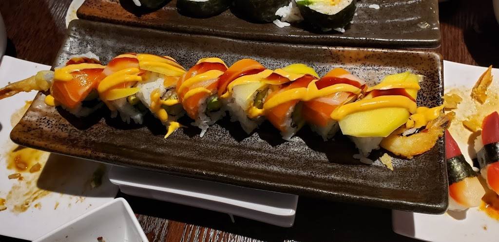 SushiMe Rolln | restaurant | 2686 E. Garvey Ave., S, West Covina, CA 91791, USA | 6267891109 OR +1 626-789-1109