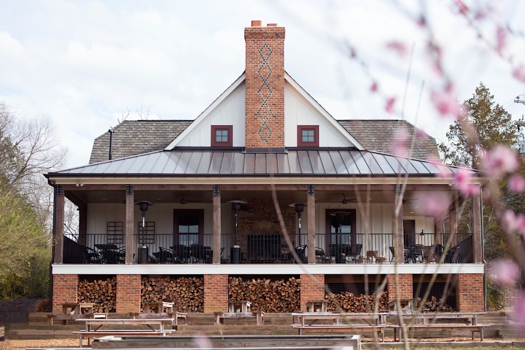 Fine Creek Brewing Company | restaurant | 2425 Robert E Lee Rd, Powhatan, VA 23139, USA | 8043729786 OR +1 804-372-9786