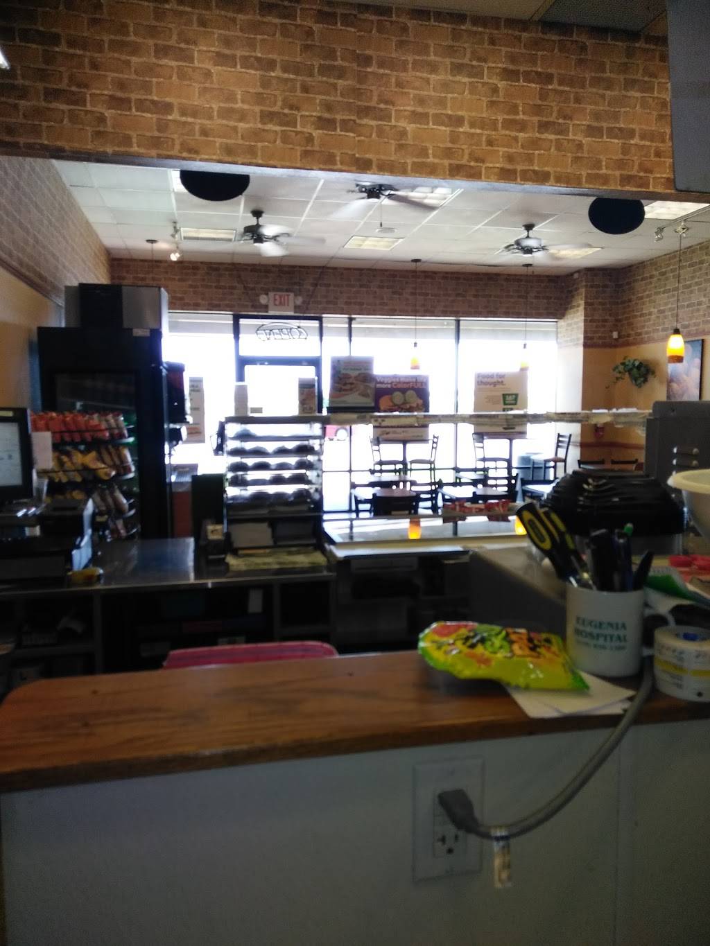 Subway | restaurant | 5620-B W Skelly Dr, Tulsa, OK 74107, USA | 9187942802 OR +1 918-794-2802