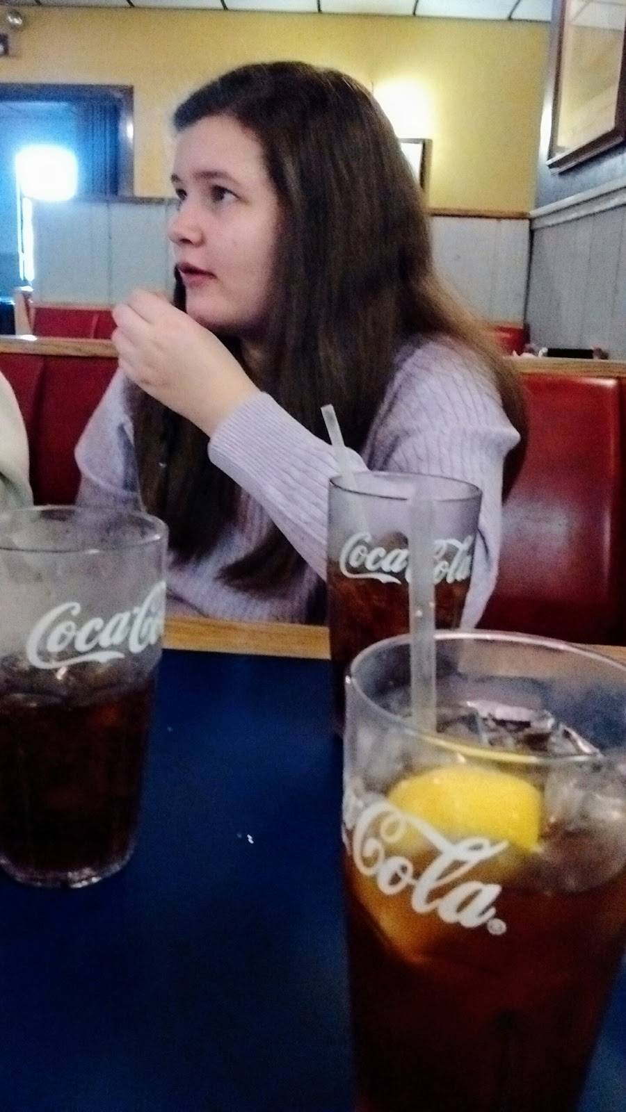 Captains Galley | restaurant | 544 Turnersburg Hwy, Statesville, NC 28625, USA | 7048782005 OR +1 704-878-2005