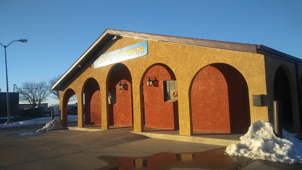 Taco Town | restaurant | 1007 W 27th St #1525, Scottsbluff, NE 69361, USA | 3086353776 OR +1 308-635-3776