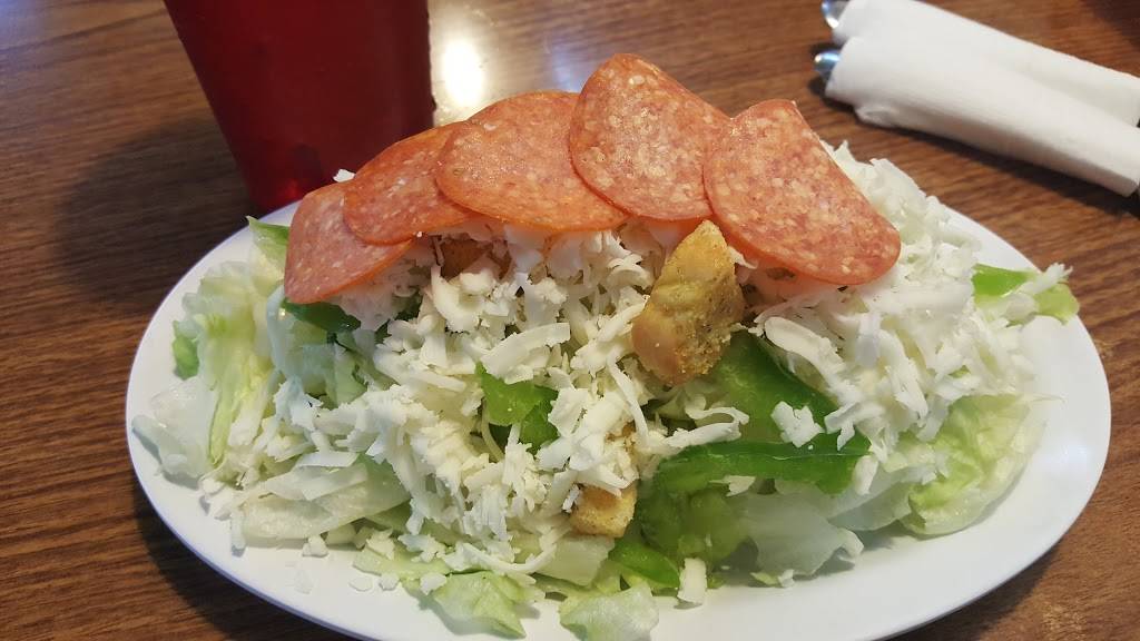 Ricos Pizzeria | restaurant | 3500 S Broadway, Englewood, CO 80113, USA | 3037810541 OR +1 303-781-0541