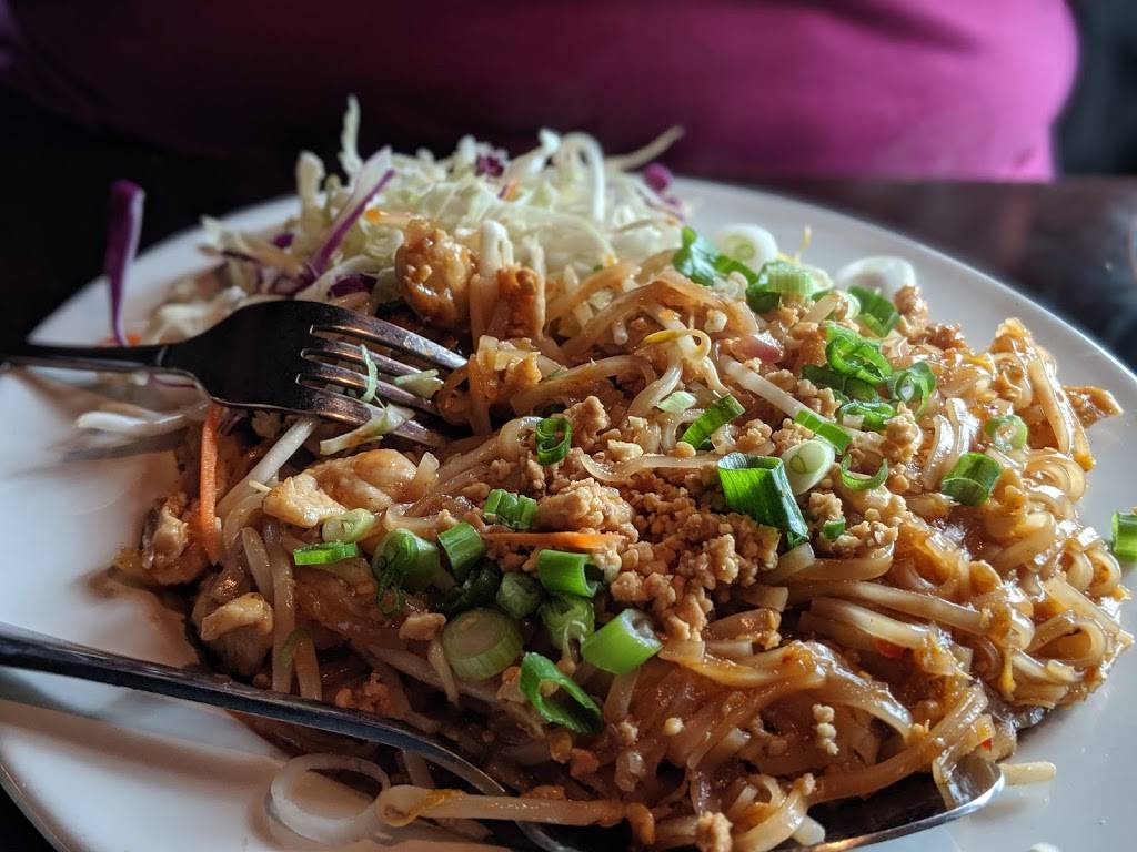 Indochine On Pearl | restaurant | 4612 N Pearl St, Tacoma, WA 98407, USA | 2537612727 OR +1 253-761-2727