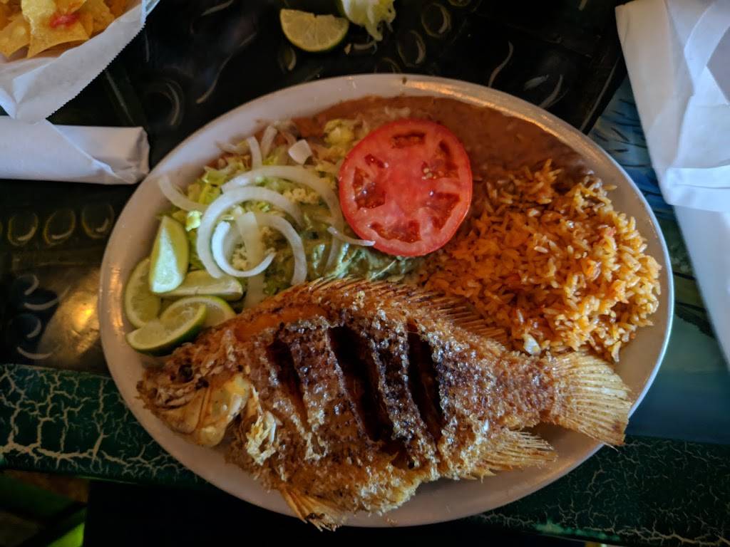 Dos Margaritas | restaurant | 1923 Madison St, Clarksville, TN 37043, USA | 9315520467 OR +1 931-552-0467