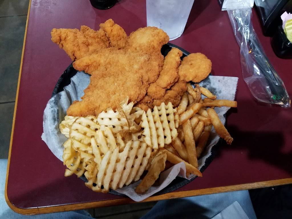 Big Cats Pizza Company | restaurant | A039081E B 00402 00005081, Lexington, TN 38351, USA | 7312499955 OR +1 731-249-9955