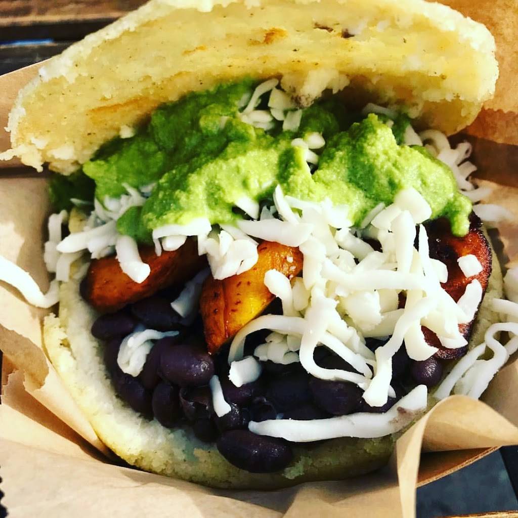 Sus Arepas (Food Truck) | restaurant | 785 Bay St, Los Angeles, CA 90021, USA | 2137003976 OR +1 213-700-3976