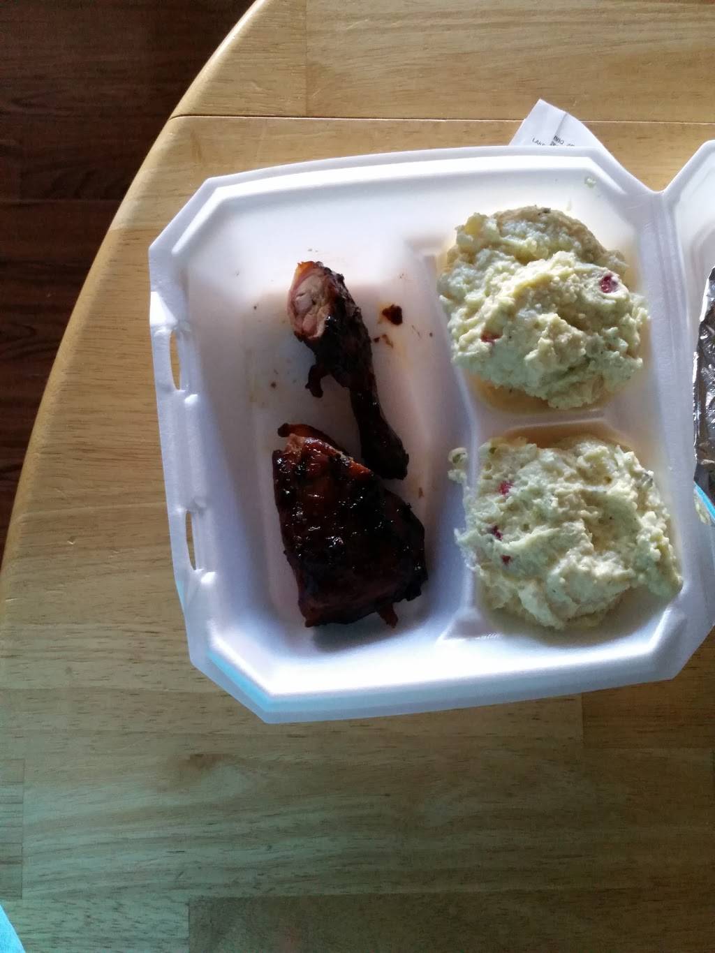 BBQ West | restaurant | 2618 Derek Dr, Lake Charles, LA 70607, USA | 3375645000 OR +1 337-564-5000