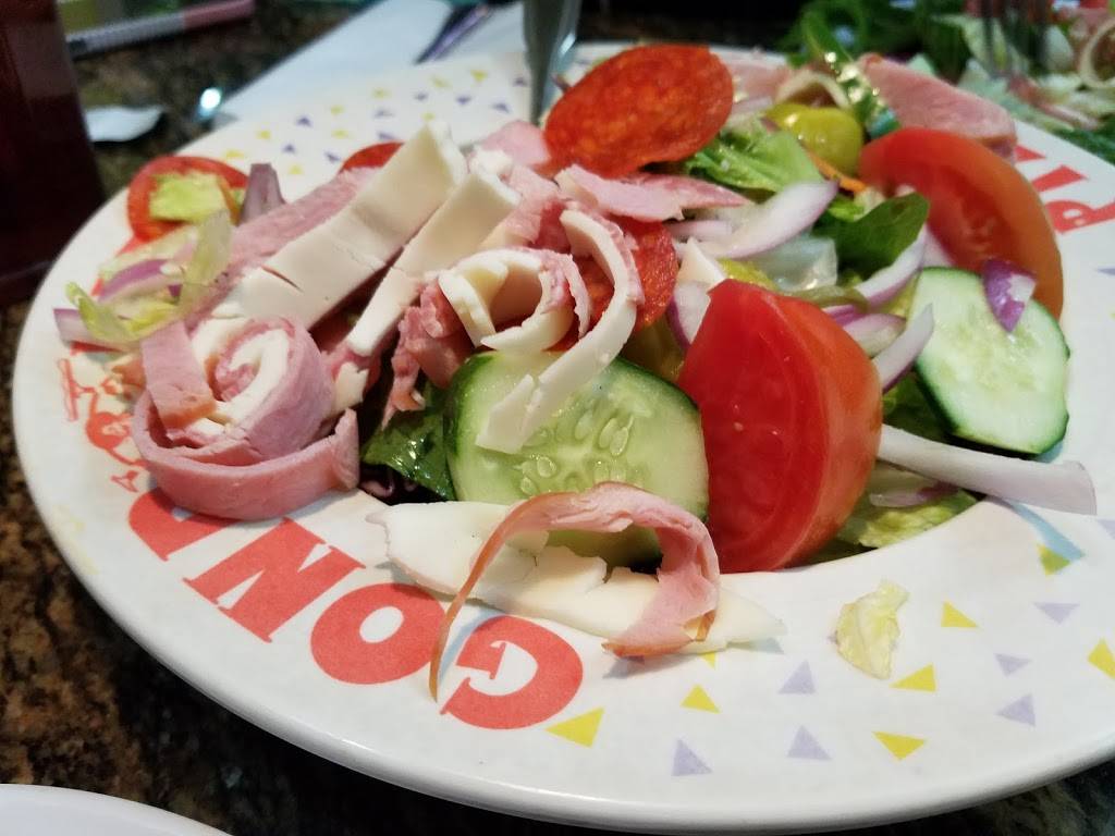 Gondolier Pizza | restaurant | 674 S Gulfview Blvd, Clearwater, FL 33767, USA | 7274413353 OR +1 727-441-3353