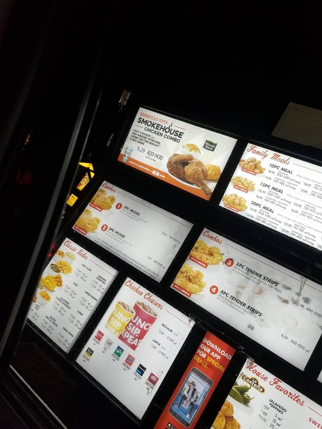 Churchs Chicken | restaurant | 6138 Rivers Ave, North Charleston, SC 29406, USA | 8438064404 OR +1 843-806-4404