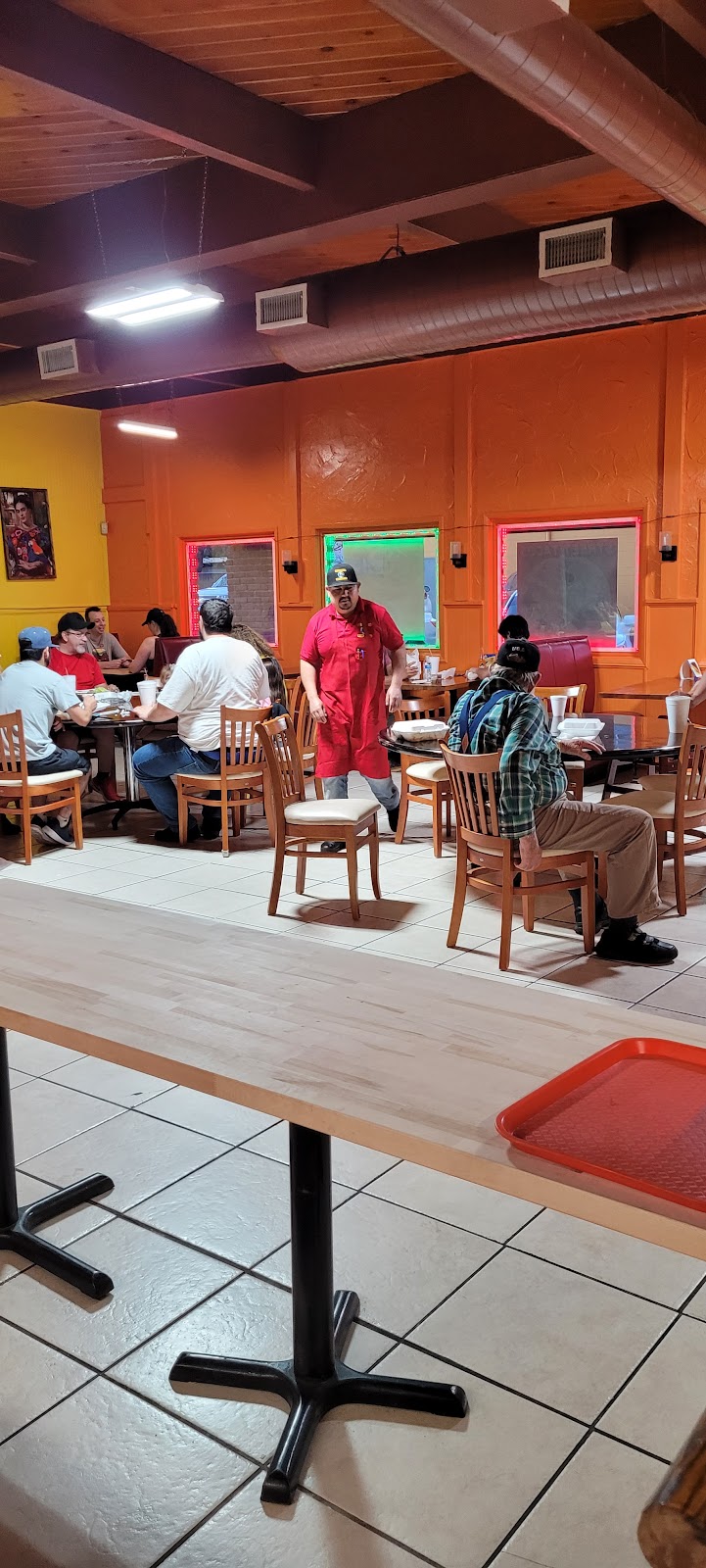 Super burrito’s Mexican food | restaurant | 2600 Churn Crk Rd, Redding, CA 96002, USA | 5303382115 OR +1 530-338-2115